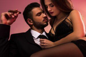 Spitzenverdienst in Mainz Wiesbaden. Luxus Zimmer für Girls